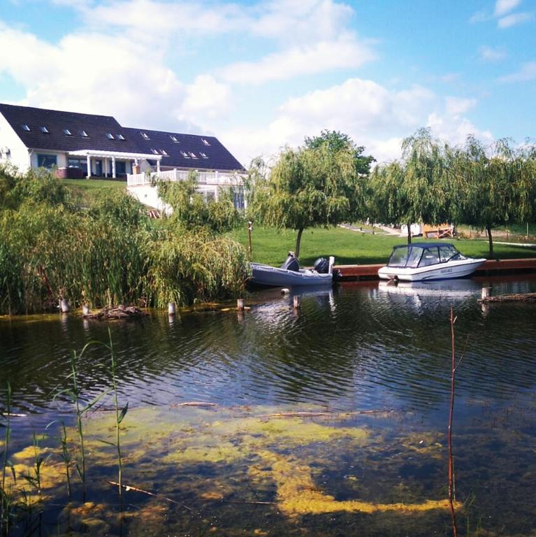 Pike Inn Dunavatul De Sus - Delta Dunarii Dunavăţu de Sus Kültér fotó