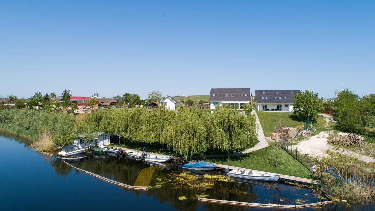 Pike Inn Dunavatul De Sus - Delta Dunarii Dunavăţu de Sus Kültér fotó